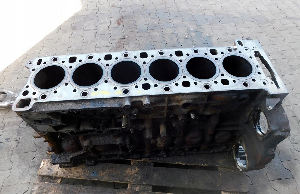 фото №7, Mb actros mp4 12r euro 5 блок двигателя om471 la