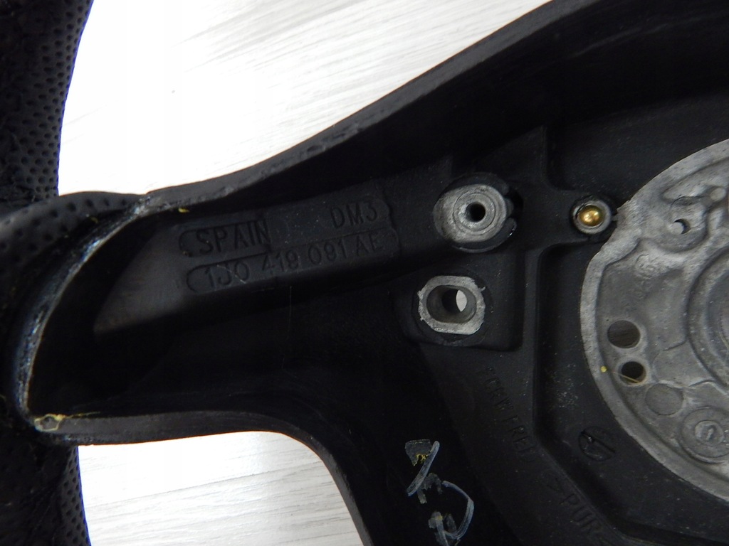 фото №8, Seat leon i toledo ii - воздуховод sport - обшивка prosimy czytać описание