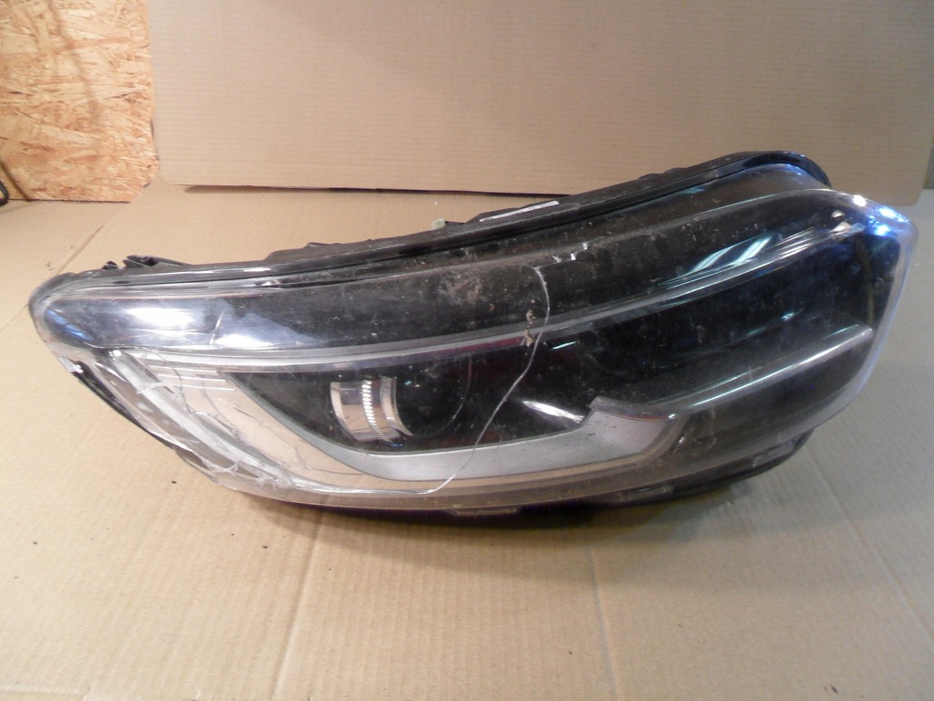 фото №1, Renault kadjar 15- фара перед правый
