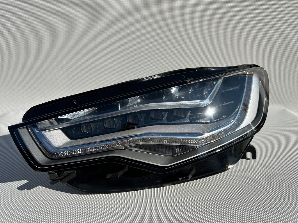 фото №1, Лампа перед левая audi a6c7 full led
