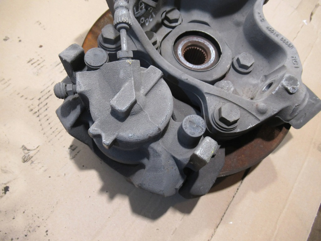 фото №5, Поворотний кулак права renault laguna iii 2.0 dci