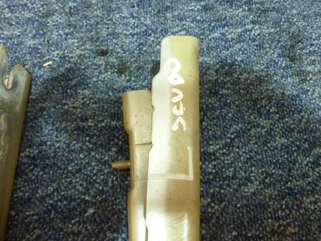 фото №2, Петлі капот scudo 2 expert 2 jumpy 2 proace knf