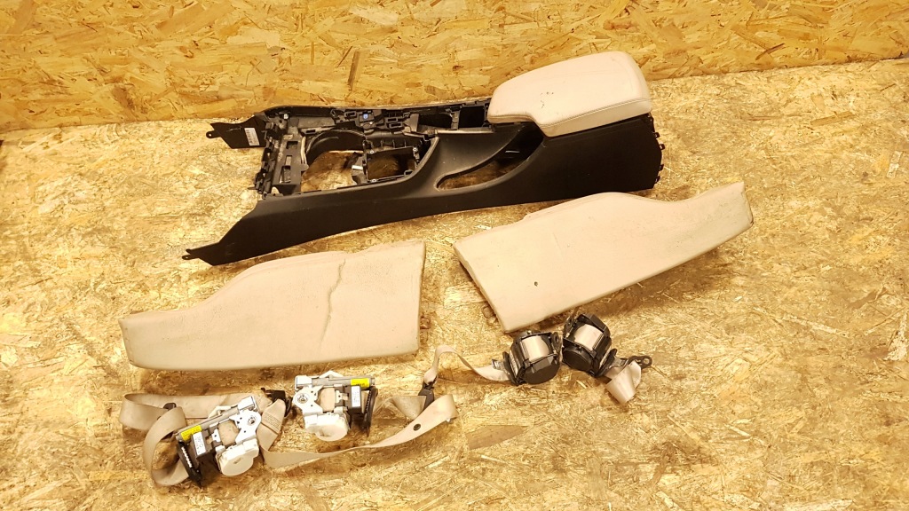 фото №14, Середина сидіння заднє сидіння обшивка ремені тунель bmw f32 шкіра електрика