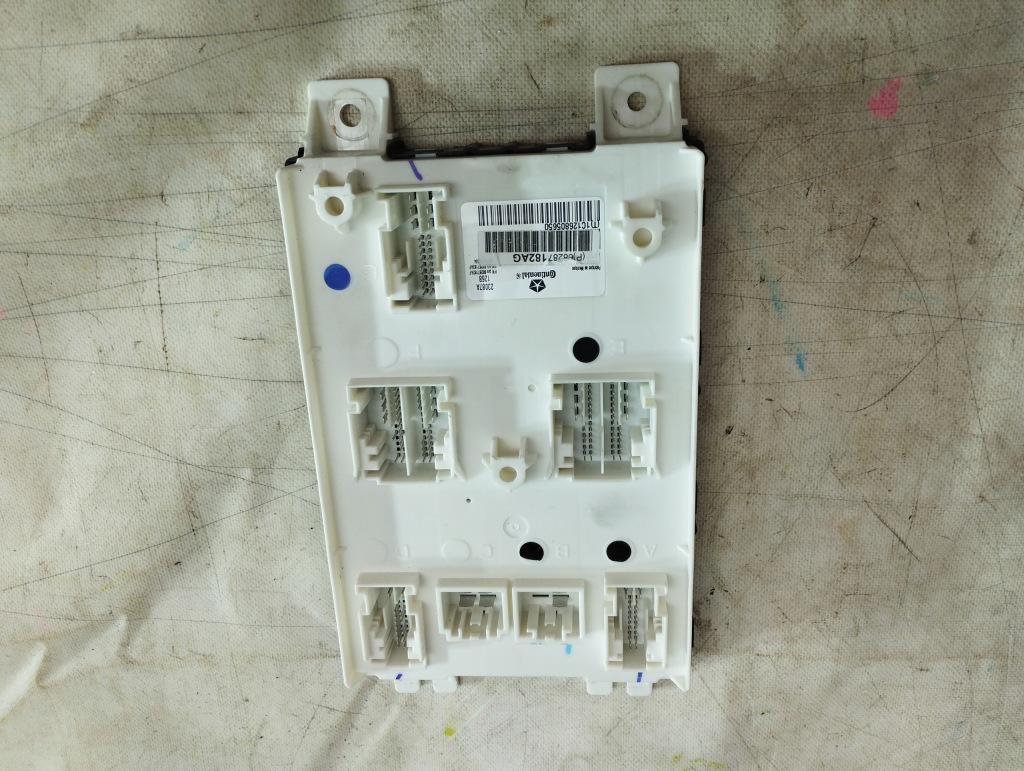 Купити Ram 1500 19- модуль блок керування bcm америка 68287172ag