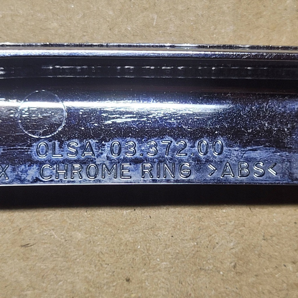 Рамка хром лампы правый задний  mini cooper r56 r56n r57 57n r58 r59 2752244 Киев