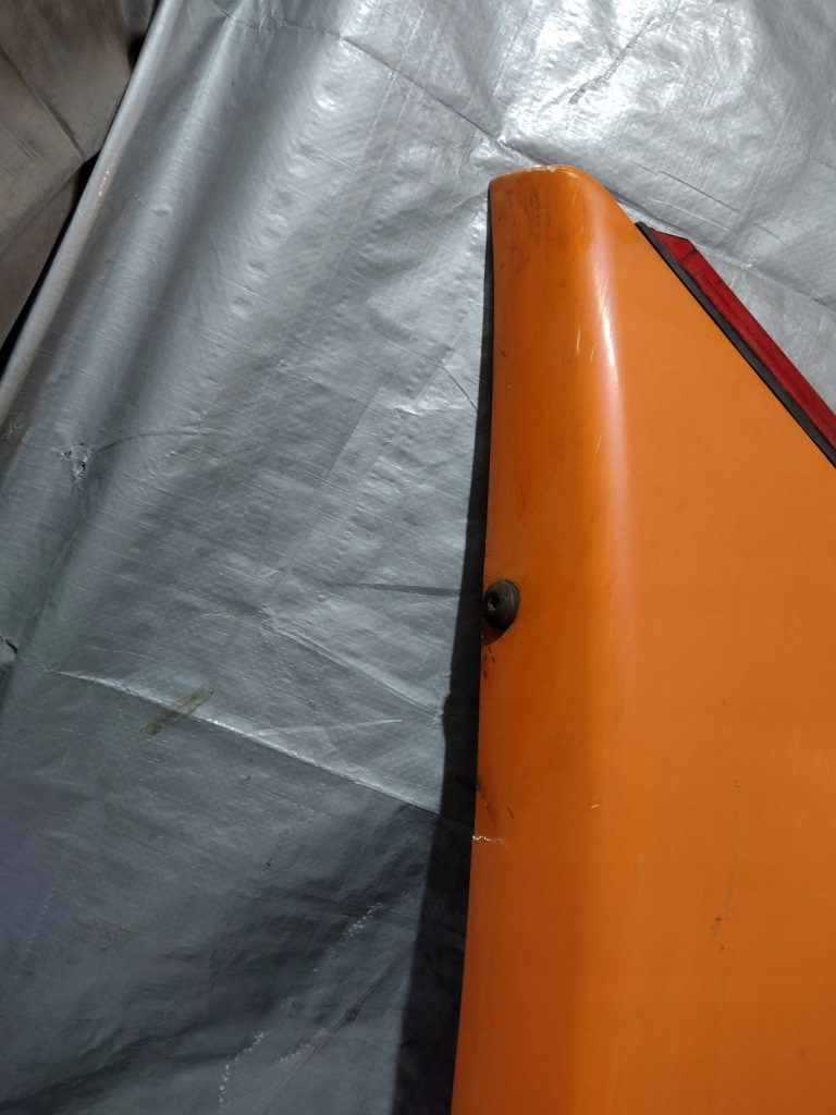 Спойлер вітровик середня верхній scania r 1480482 Недорого