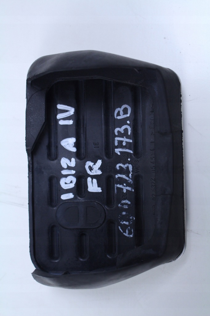 фото №5, Накладки педалей seat ibiza iv 11r. fr