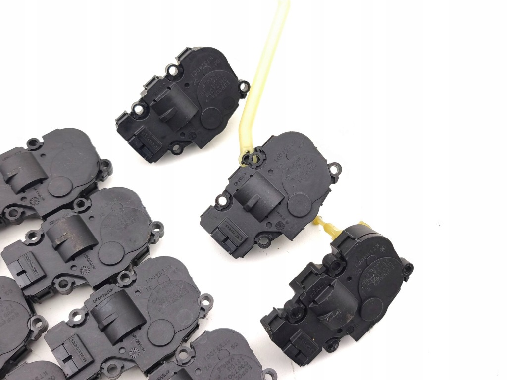 Mercedes-benz gle w167 моторчик кришка обдув 2020 egp0034 Ціна