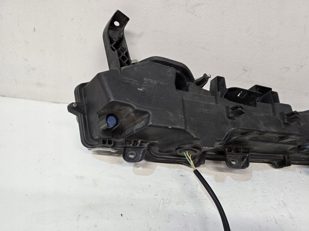 фото №11, Фара лампа led денна drl lexus nx права