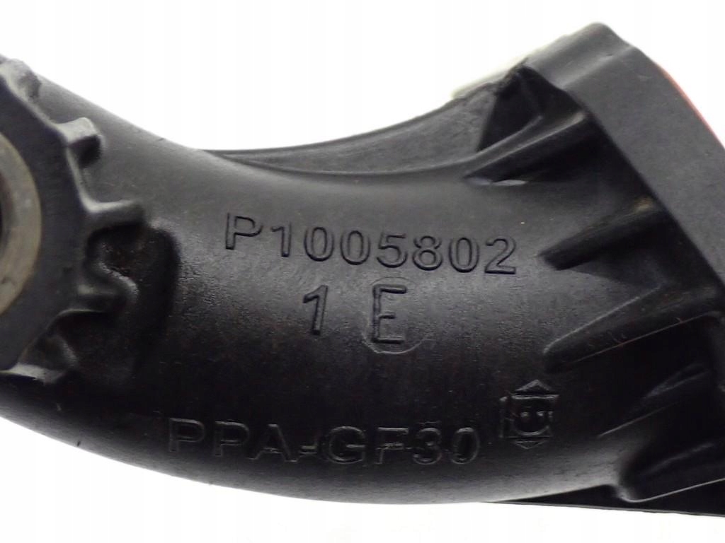 Купити Патрубок шланг труба повітрозабірник повітря 147137396r dacia duster ii 1.5blue dci 20r