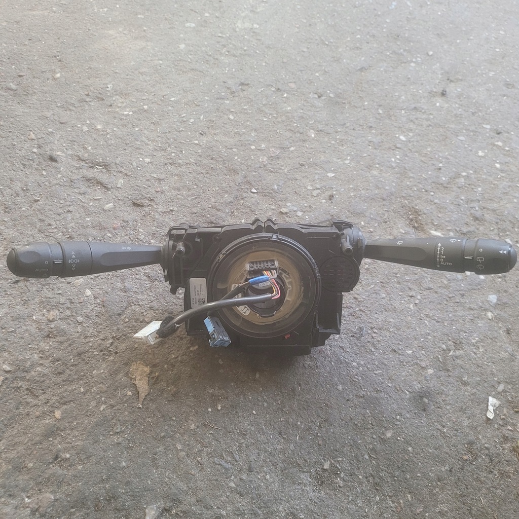 фото №1, Citroen c4 cactus переключатель комбинированный 98139475zd