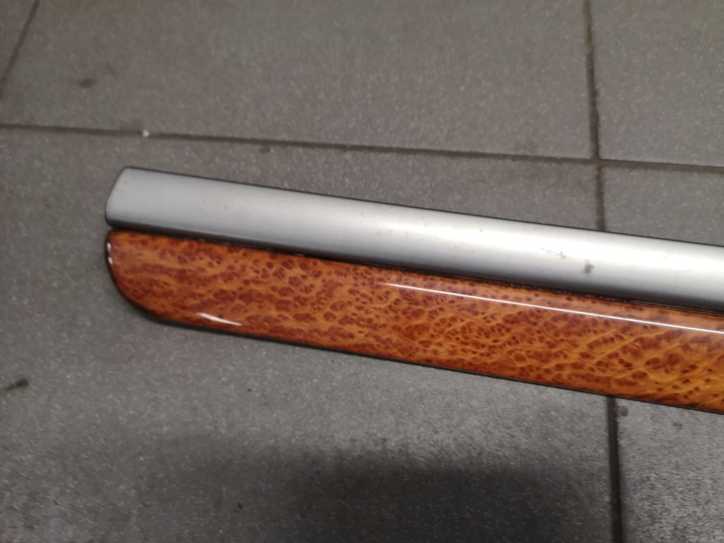 фото №4, Молдинг dekor обшивка правый задняя a8 d3 4e0867420l