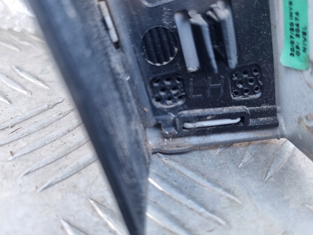 фото №8, Ford kuga mk3 st-line 20 r молдинг левая задняя