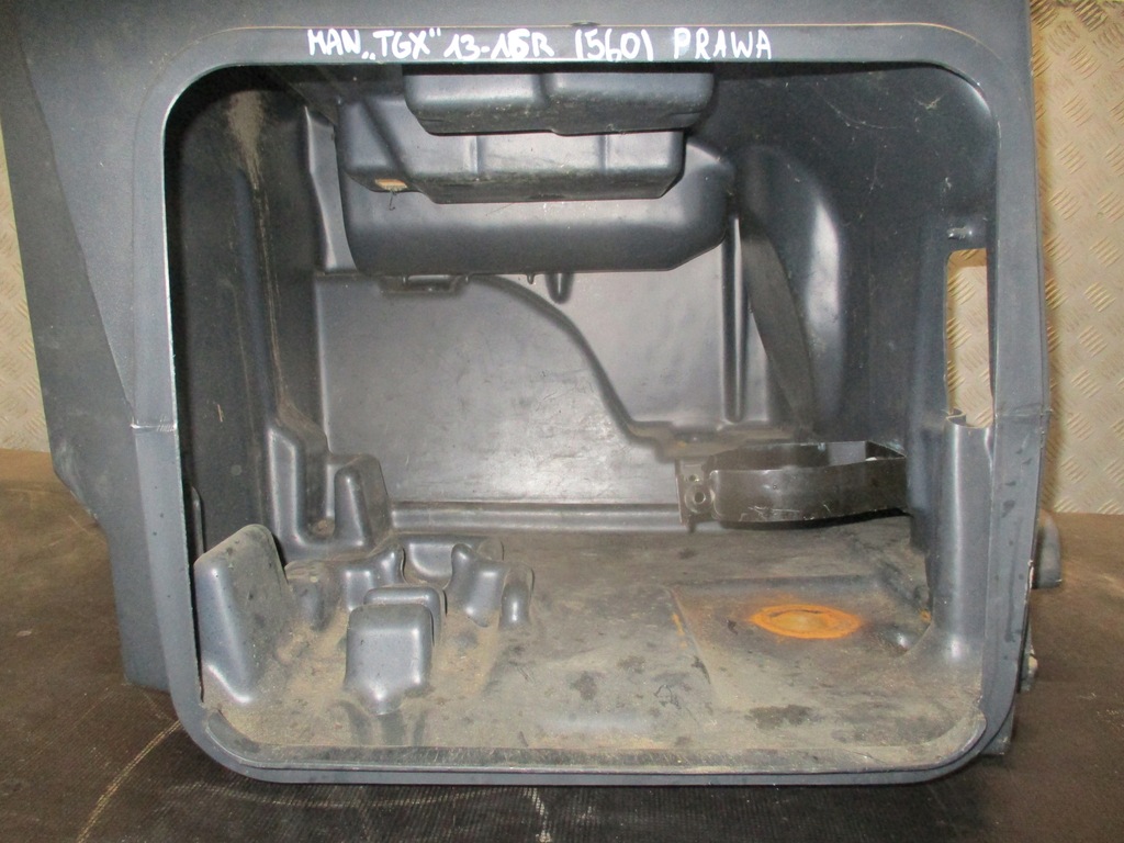 фото №11, Бардачок правий man tgx 13-16r