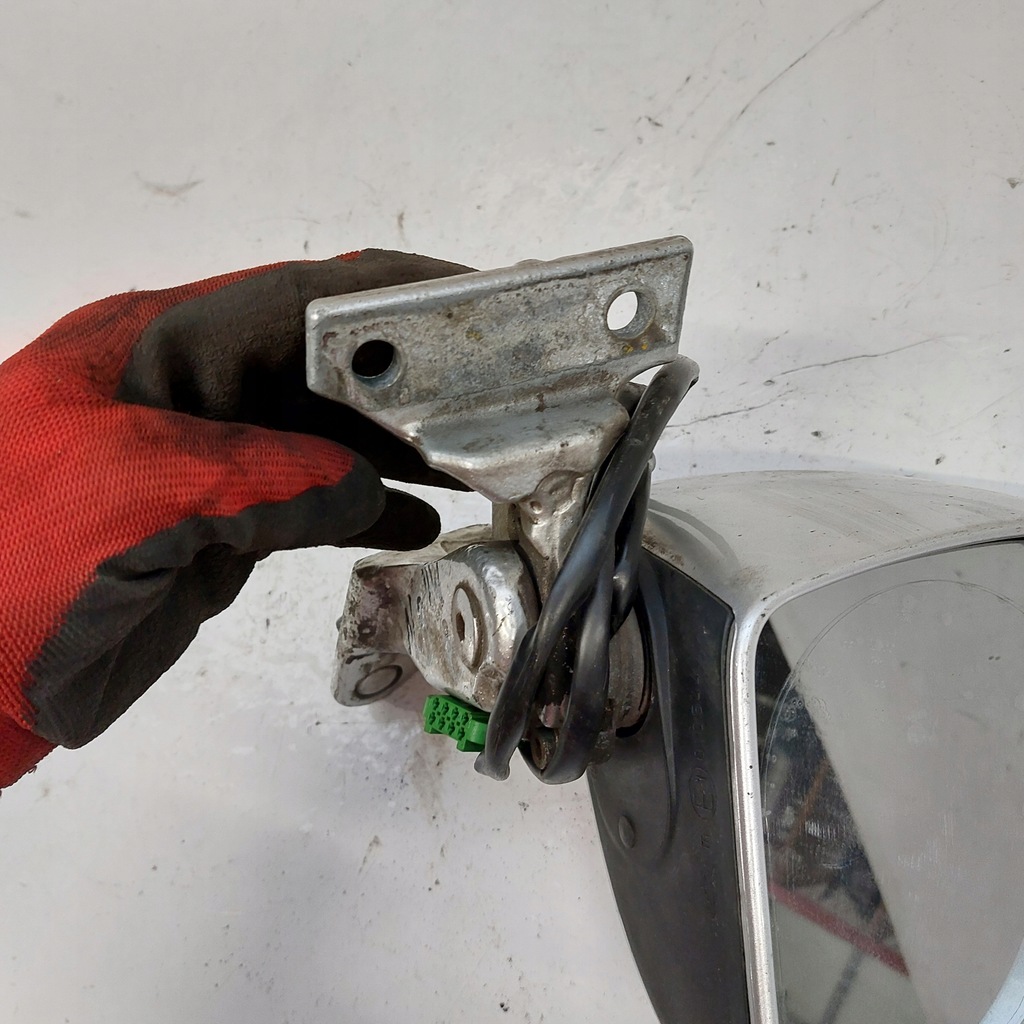 фото №12, Volkswagen vw new beetle дзеркало праве 5pin сріблястий