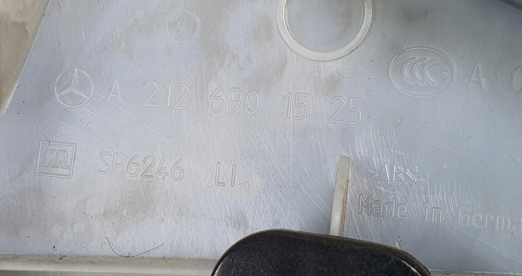 фото №8, Обивка защита стойка левый задняя mercedes w212 lift kombi a2126901530