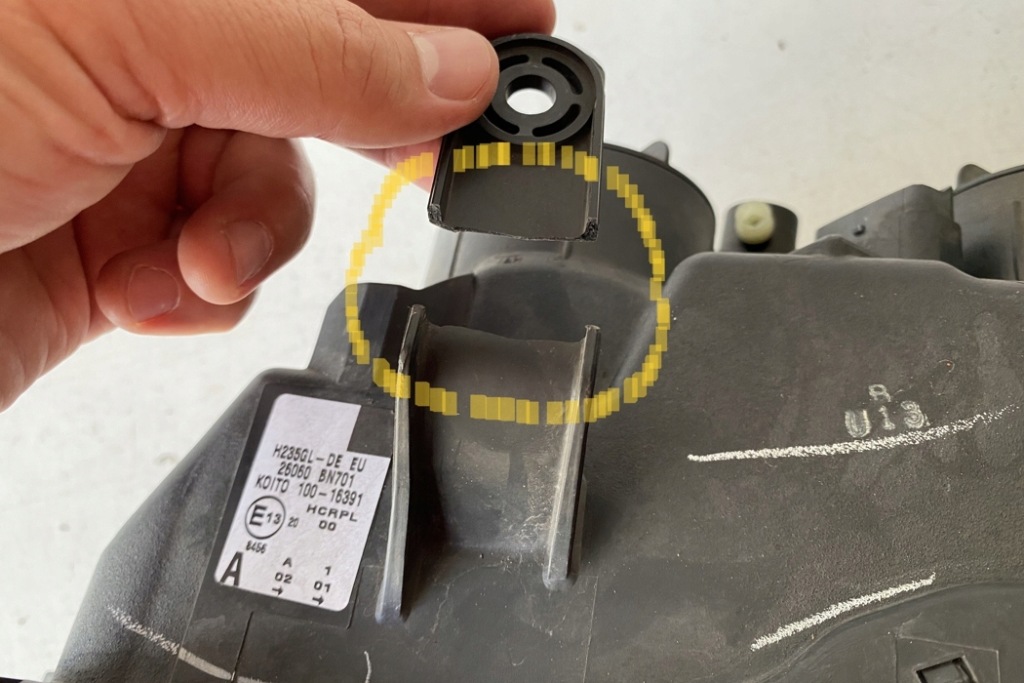 фото №14, Лампа ліва передня nissan almera ii хетчбек n16 26060bn703 1.5l дизель