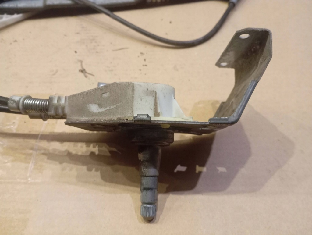 фото №6, Підйомник механічний скло правої задня smart forfour i 454