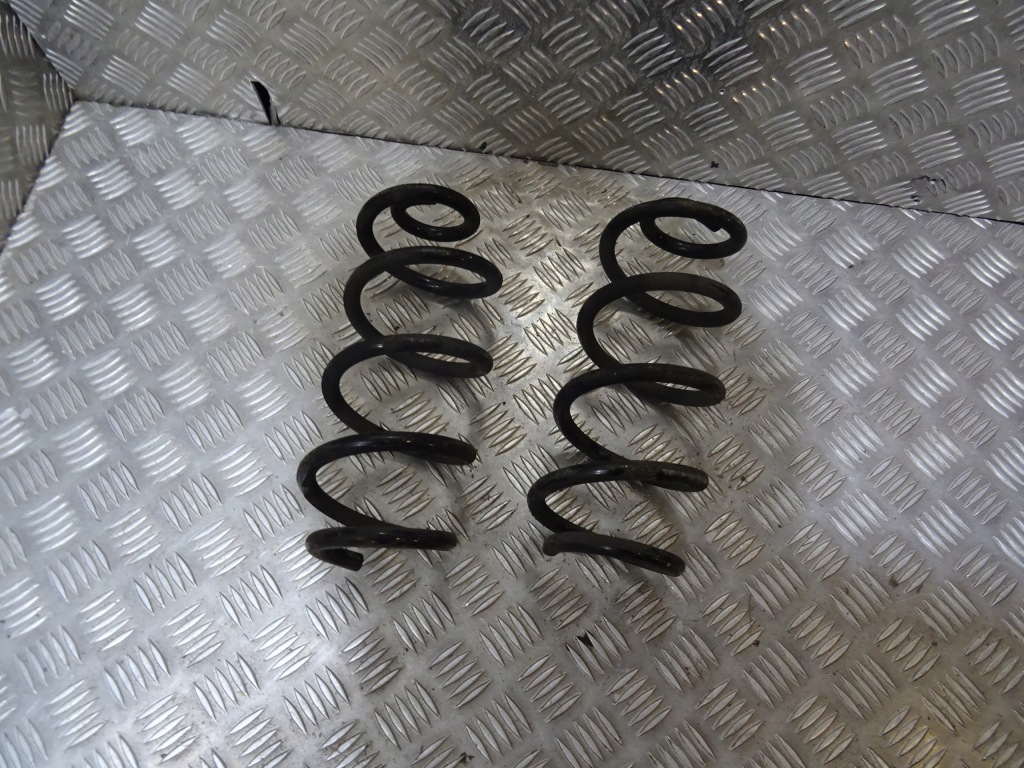 Купить Renault arkana 1.3 пружина левая правая задний