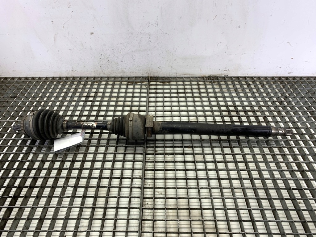 фото №1, Привідний вал правий перед volvo s60 i p8689214 2.4 170km 00-10 шарнір