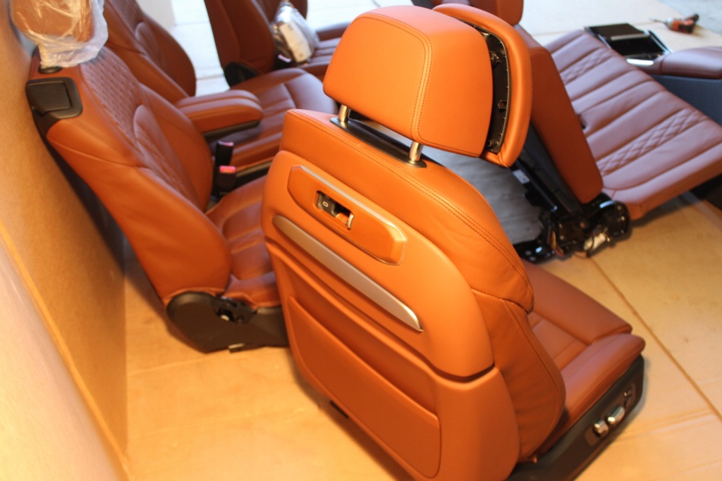 фото №7, Сидіння заднє сидіння шкіра 6 місць пам'ять вентильовані масаж bmw x7 g07 lci