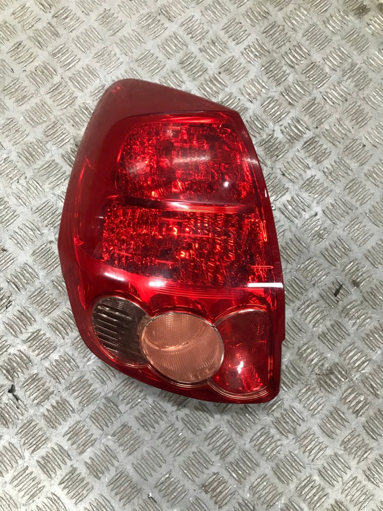 фото №1, Лампа права задня toyota auris l 2006-2008