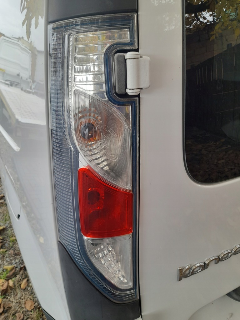 фото №1, Renault kangoo ze ii лампа задняя lift