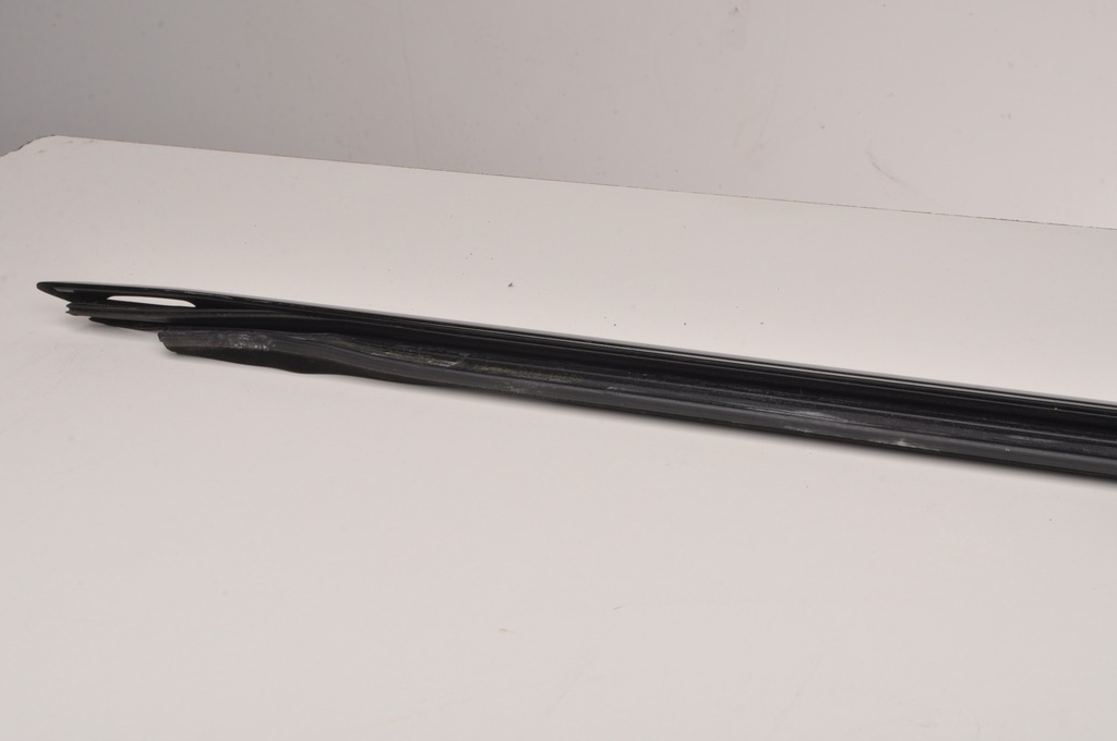 фото №7, Bmw g20 молдинг скло підвіконна передня ліва