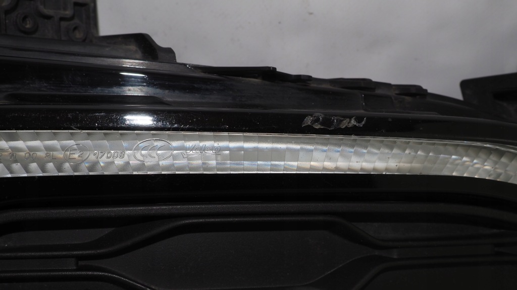 Vw t roc протитуманна фара led drl праві перед 2ga941056 Доставка