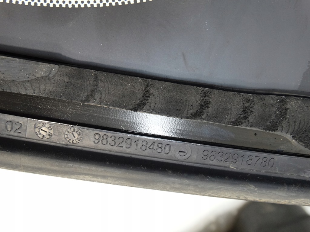 фото №11, Скло кузовна лівий задня citroen c4 iii 2021r.- 9832918480