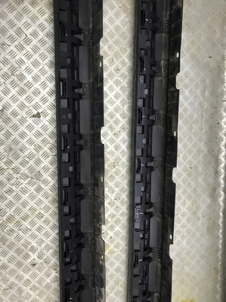 фото №7, Alfa romeo stelvio veloce молдинг порог правая накладка цвет 035