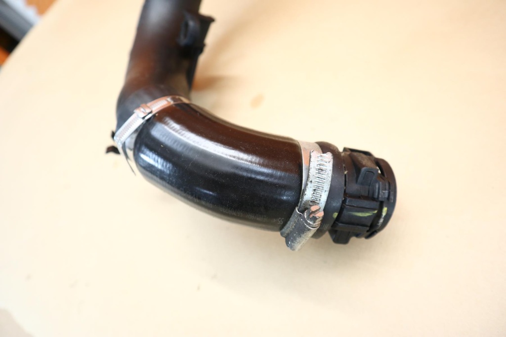 фото №3, Dacia sandero stepway ii труба шланг интеркулер 144604208r