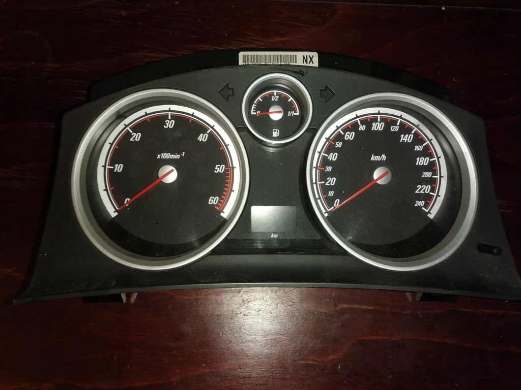 Купити Opel astra h панель 13216676