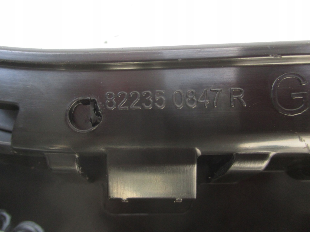 фото №3, Renault captur ii молдинг защита рамка дверь левый задняя 19-24 rok 822350847r