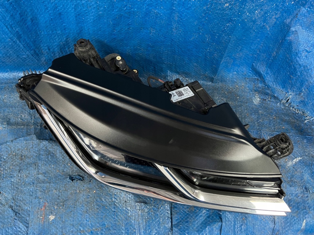 фото №2, Vw arteon права лампа full led