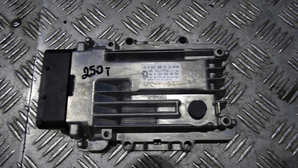 фото №1, Модуль bluetec mercedes w166 w463 1