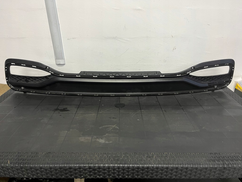 фото №1, Hyundai i20 lift молдинг na бампер задний