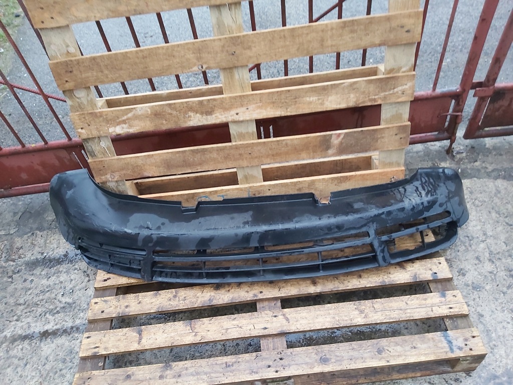 Купити Audi a3 8l0807110 спойлер накладка бампера перед