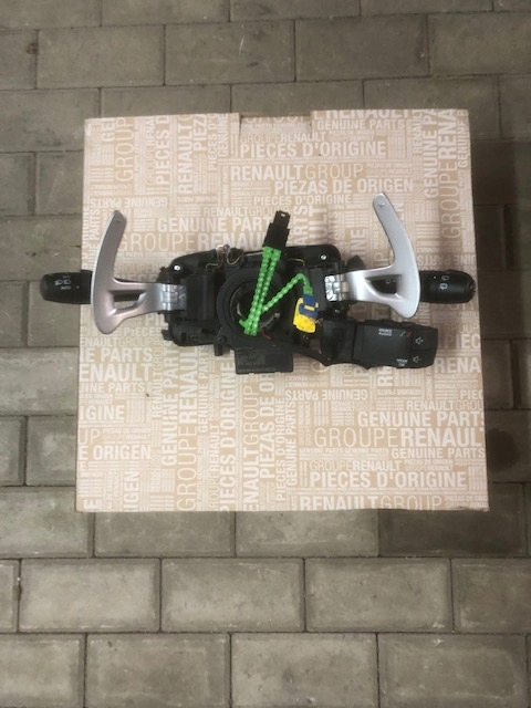 фото №1, Переключатель комбинированный лента renault clio iv rs