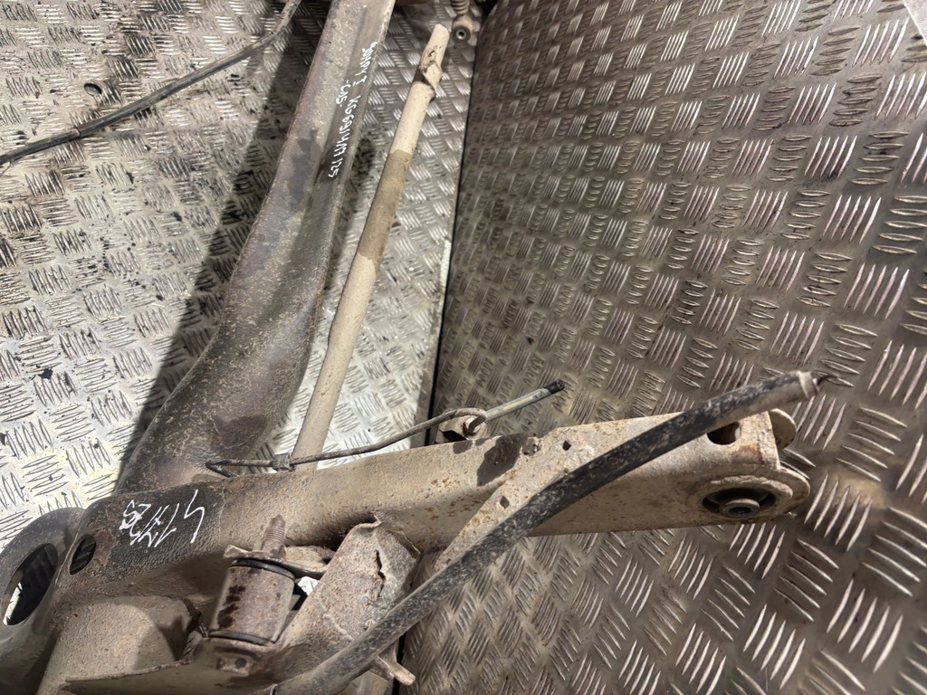 фото №6, Балка подвеска задняя citroen jumpy i 2,0 hdi 1492579080