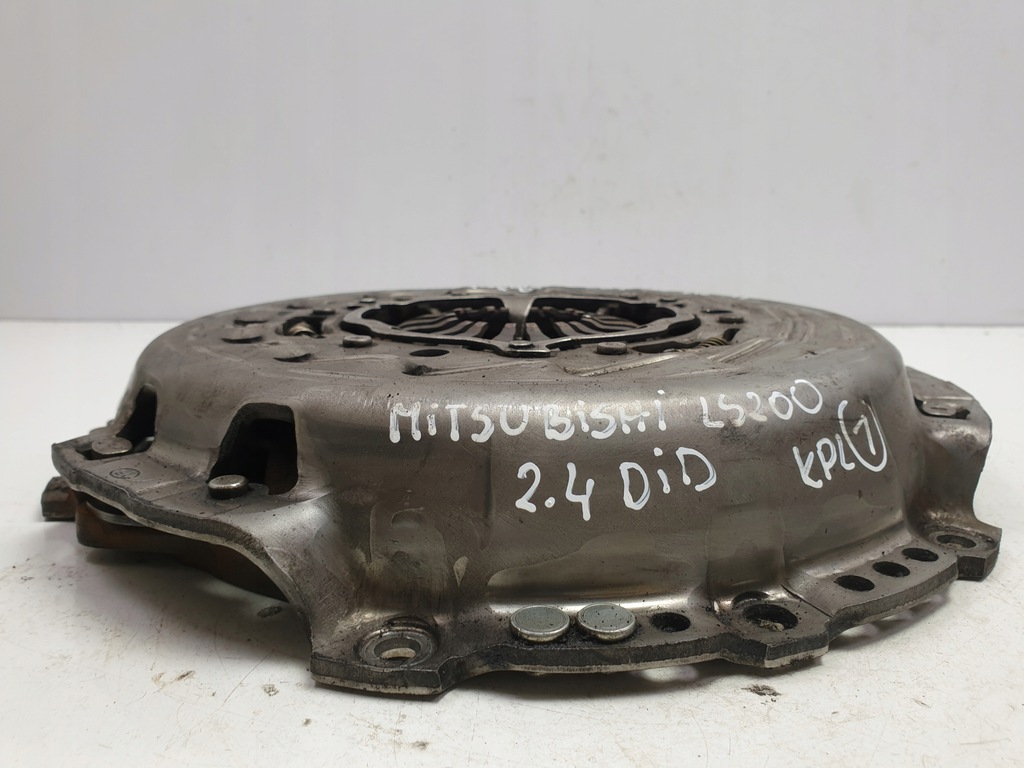 фото №12, Mitsubishi l200 2.4 did колесо двухмассовый сцепление