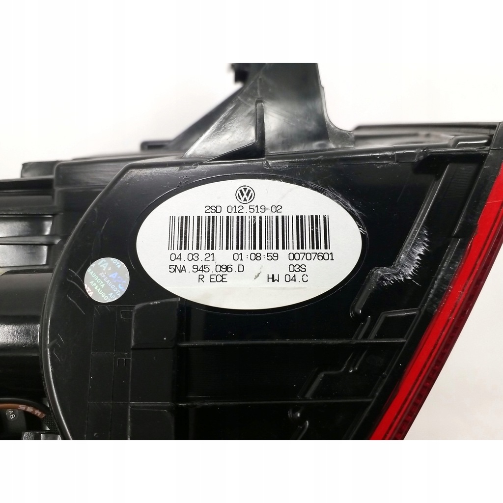 фото №7, Vw tiguan ad1 задні світло 5na945096d