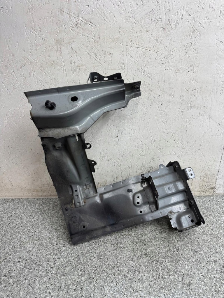 фото №8, Наконечник лонжерон подкрылок cx30 cx-30 2019-25