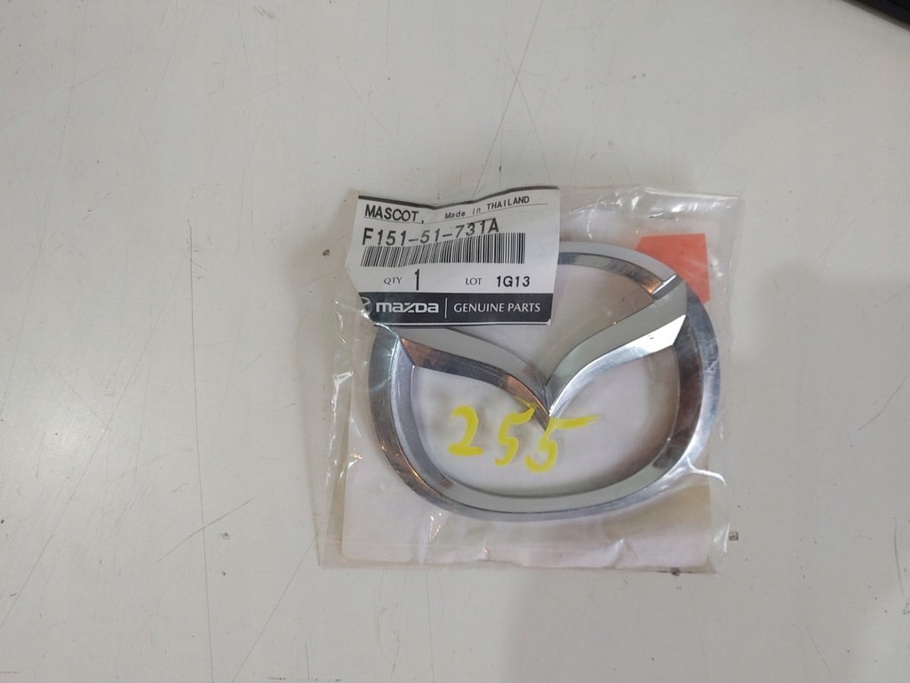 фото №1, Эмблема значок перед audi rx-8 rx8 f15151731a