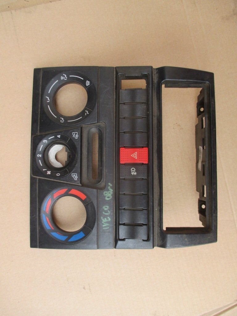 фото №1, Рамка панель обдув iveco daily 06-