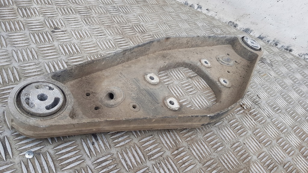 фото №12, Mercedes w211 підпора міст a2303521806