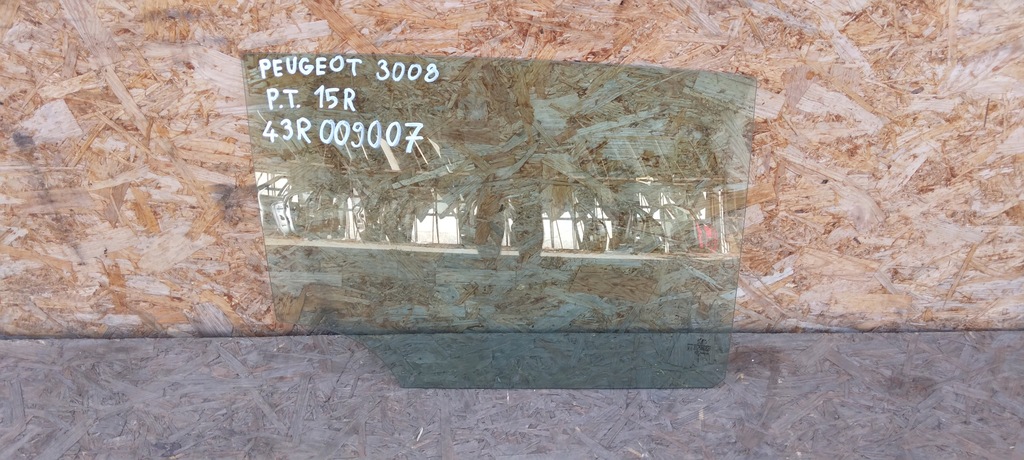 фото №1, Стекло правая задняя peugeot 3008 15r 43r 009007