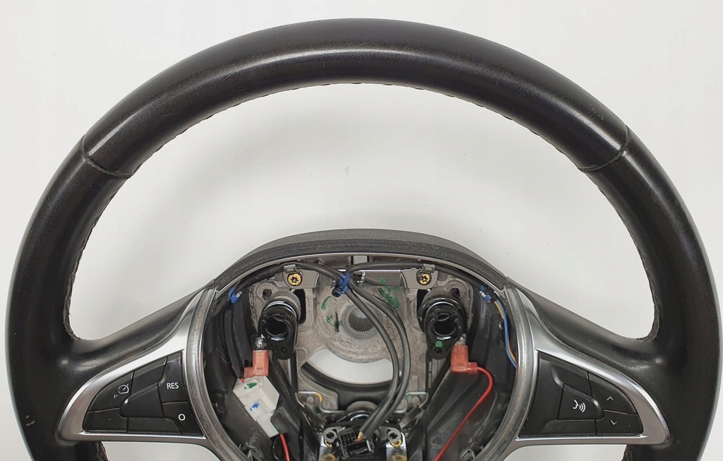 фото №7, Воздуховод мультифункция dacia duster ii 484007487r