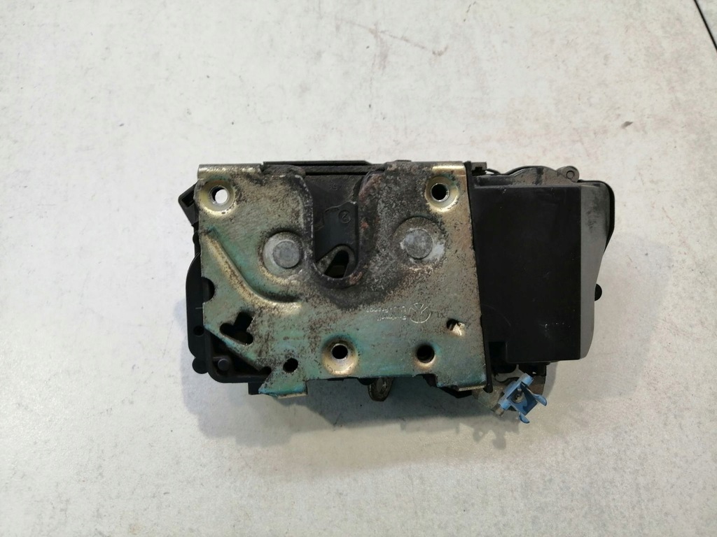 фото №4, Замок дверь правый перед peugeot partner i