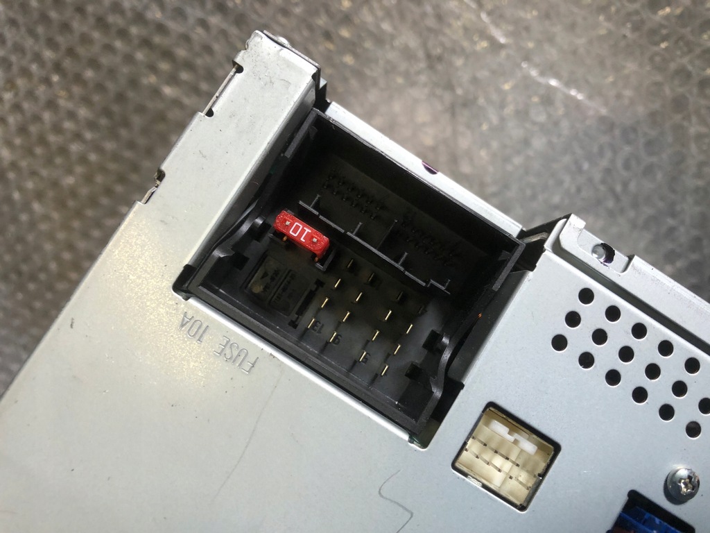 фото №6, Mercedes w212 a2129004910 радіо cd навігація